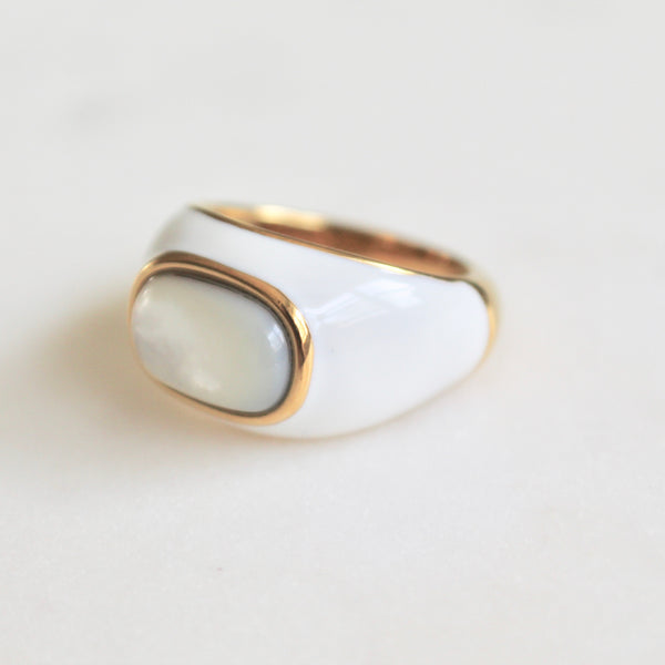 Enamel white ring