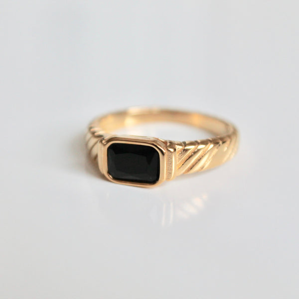 Irina black ring