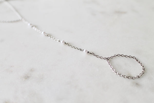 Pearl hand chain bracelet