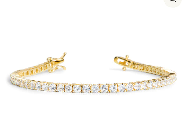 Tennis bracelet in gold