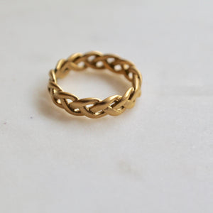 Braided gold ring