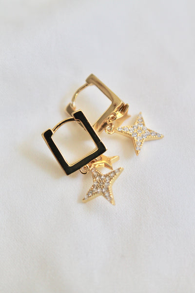 Stars huggie earrings