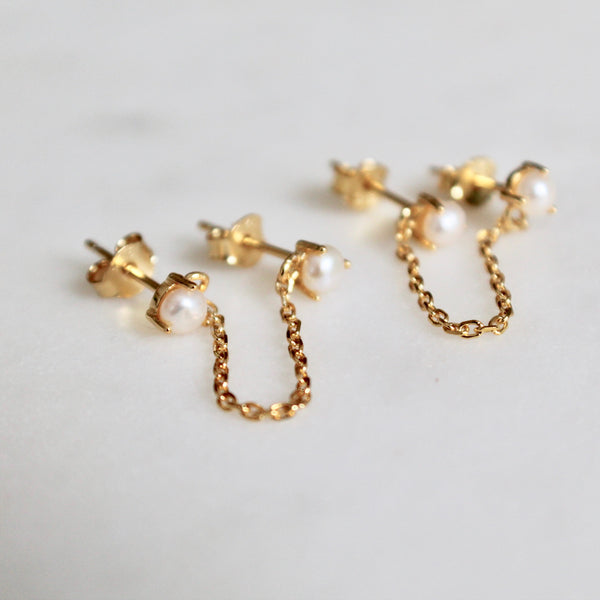 Double post pearl chain earrings