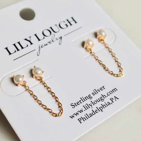 Double post pearl chain earrings