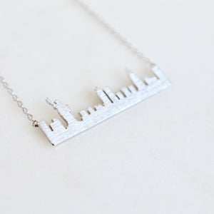 New York skyline dainty necklace