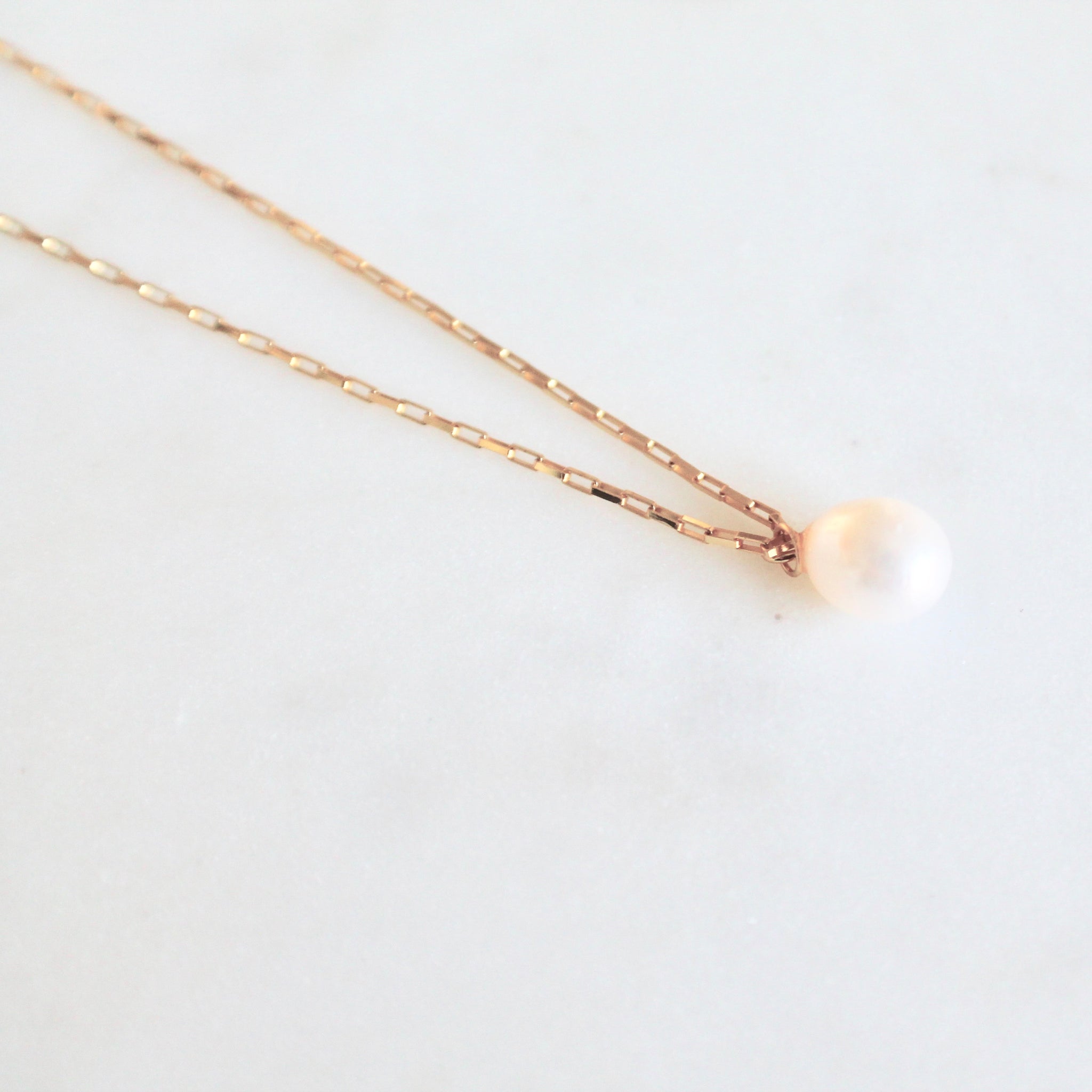 Audrey pearl necklace