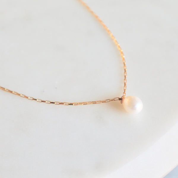 Audrey pearl necklace