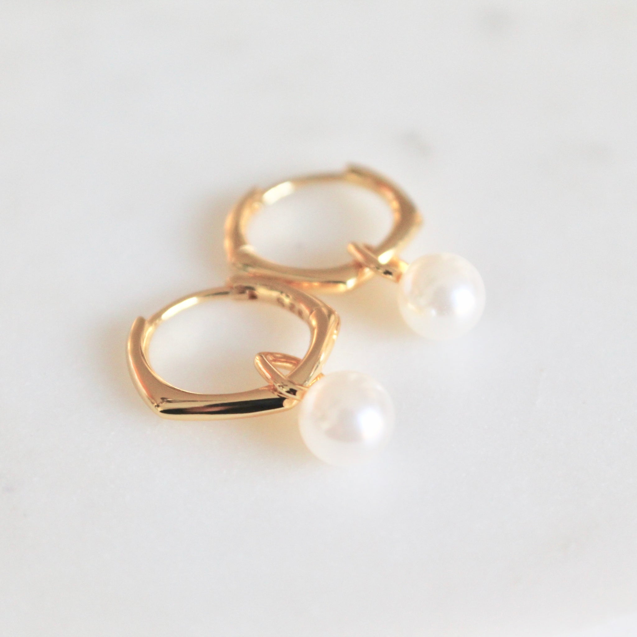 Laney pearl  earrings