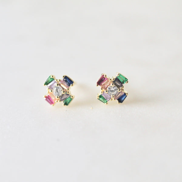 Leslie stud earrings