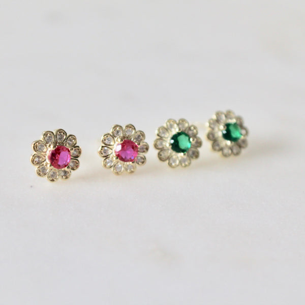 Flower studs earrings