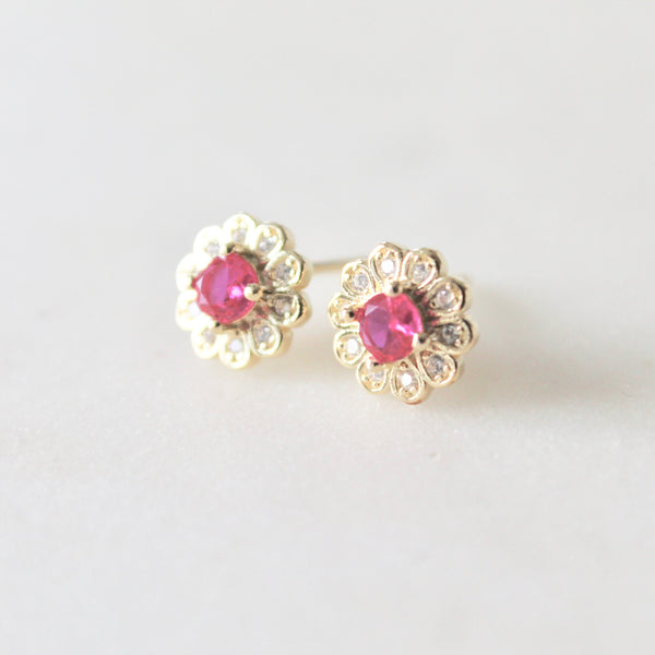 Flower studs earrings