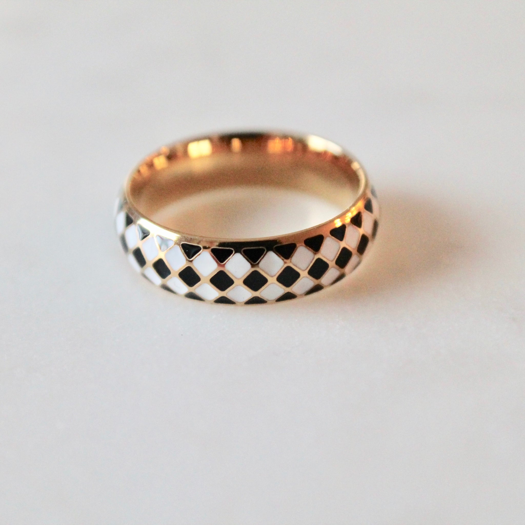 Marika checkered ring