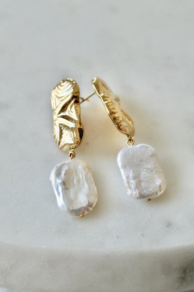 Jazmine pearl earrings