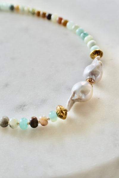 Baroque pearl necklace