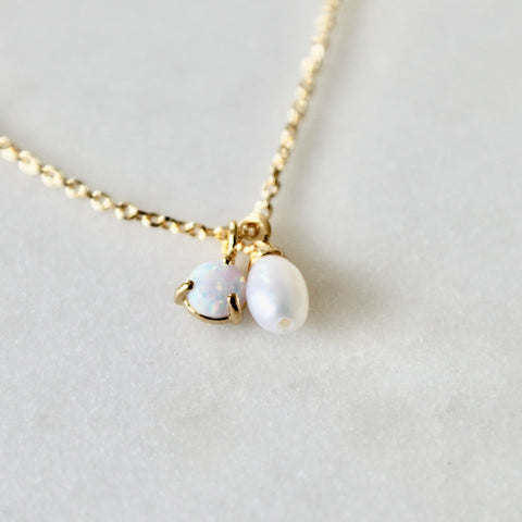 Opal pearl necklace