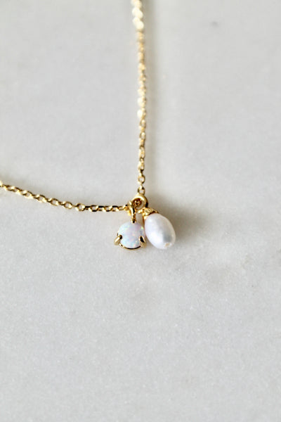 Opal pearl necklace