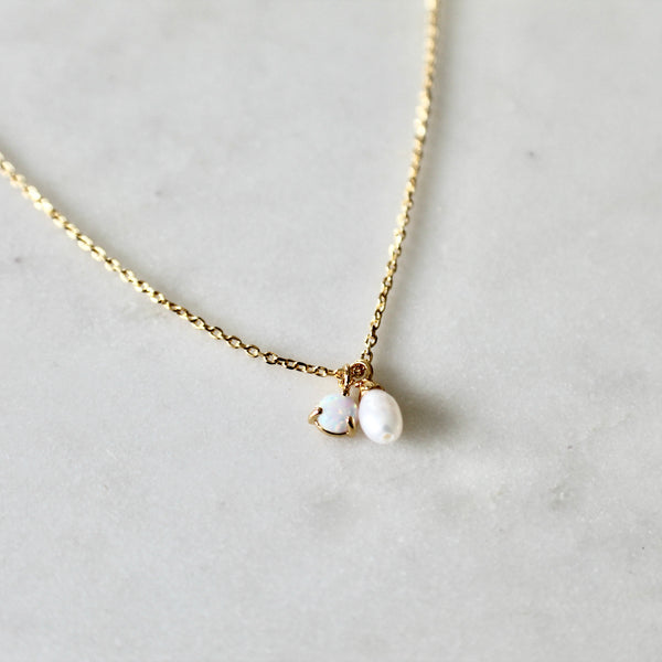Opal pearl necklace