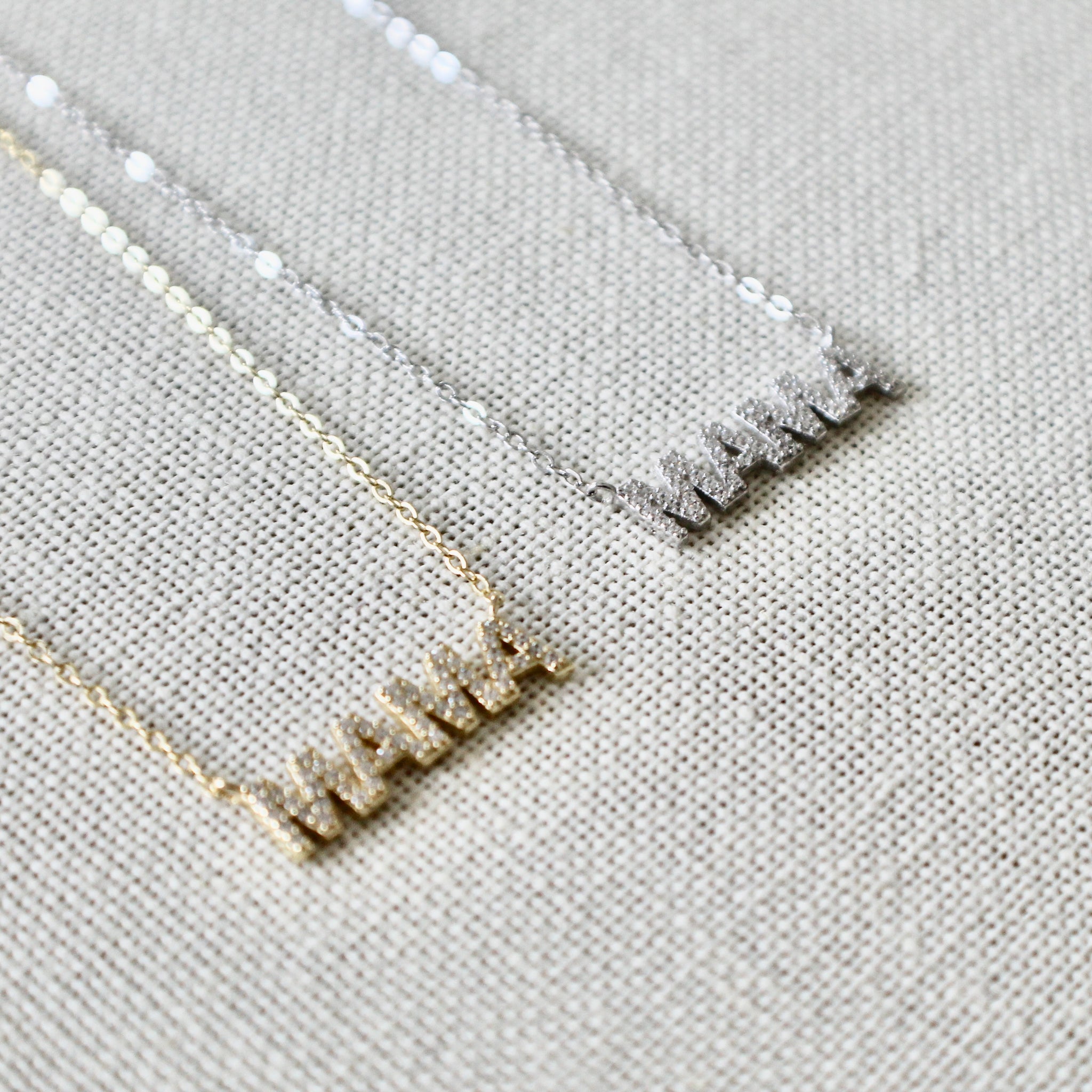 Mama sterling silver necklace