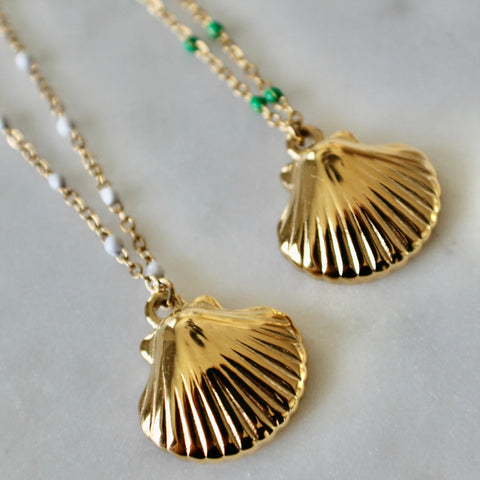 Bead sea shell necklace