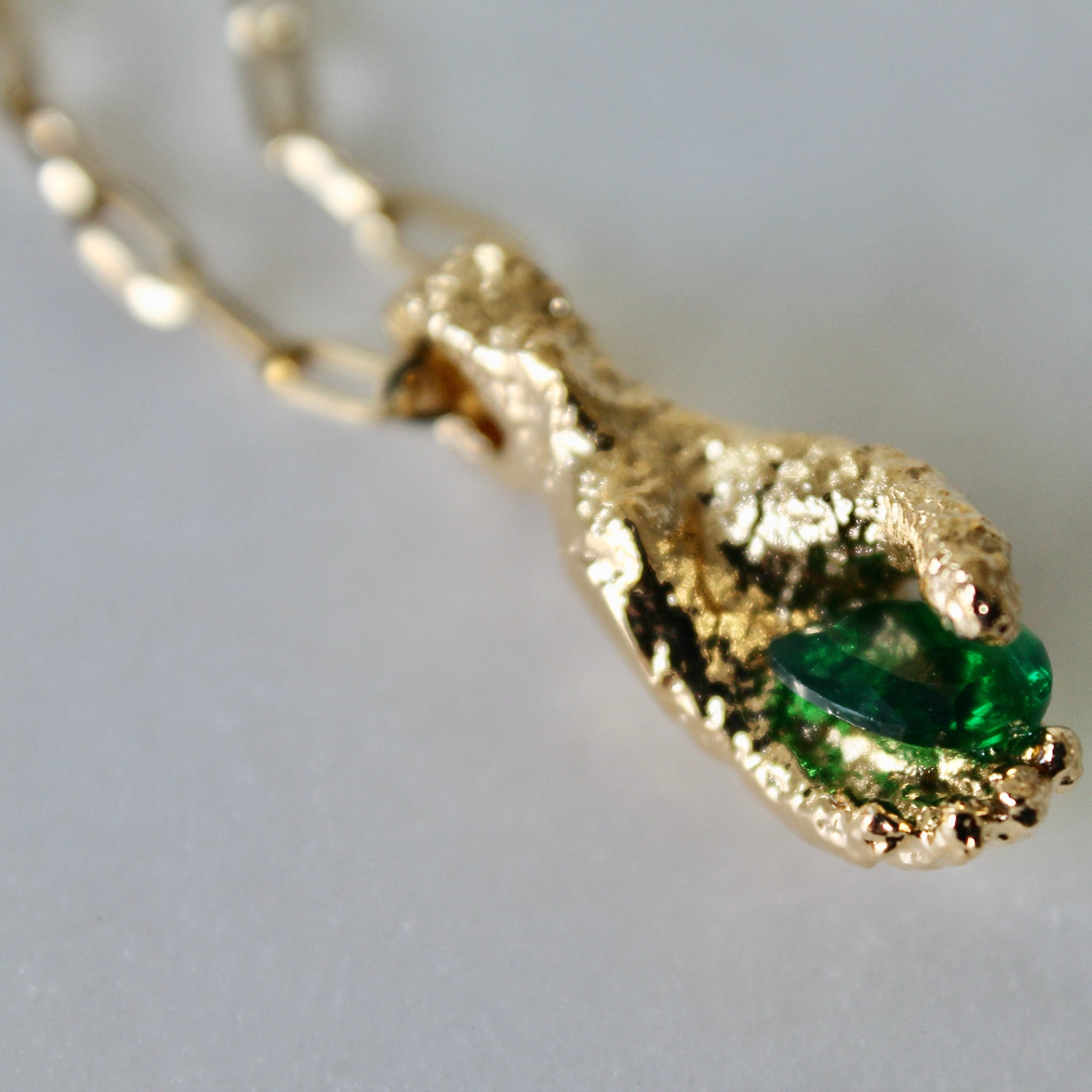Hand necklace