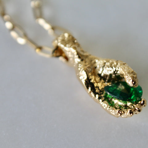 Hand necklace