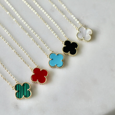 Clover necklace