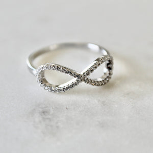 Infinity ring