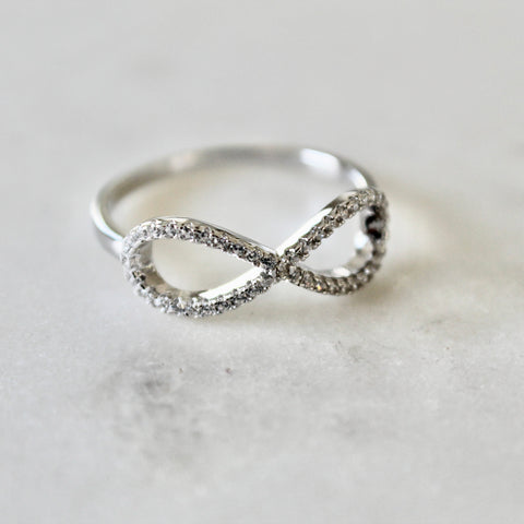 Infinity ring