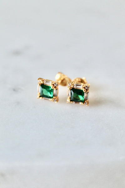 Green square stud earrings