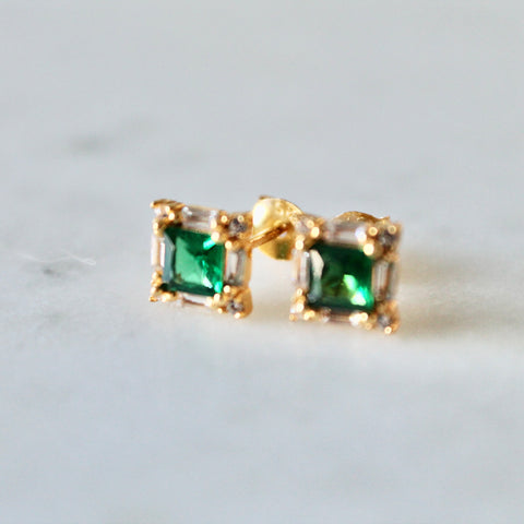 Green square stud earrings