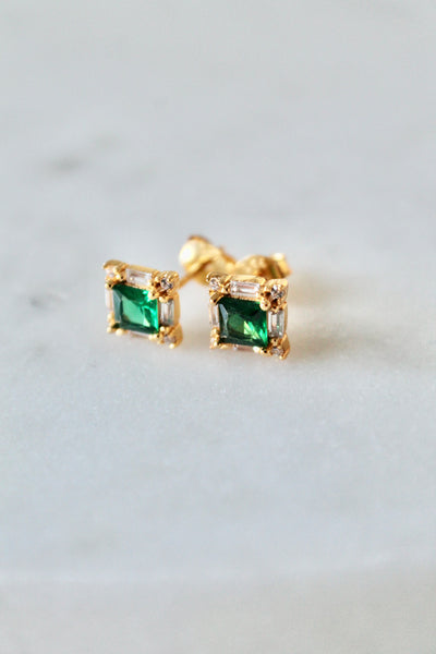 Green square stud earrings