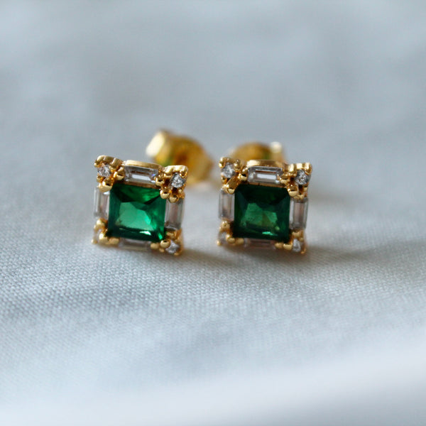 Green square stud earrings