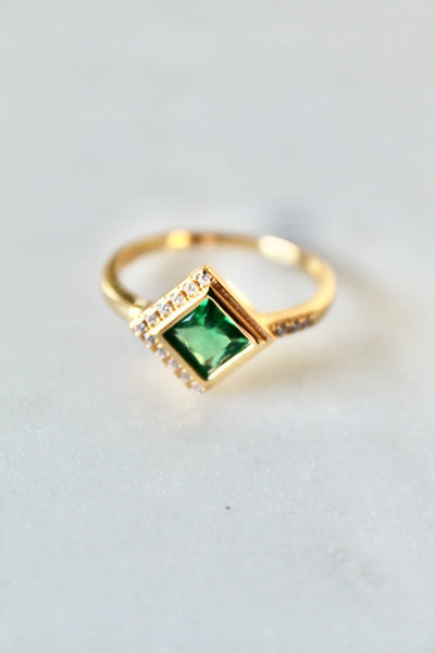 Green square ring
