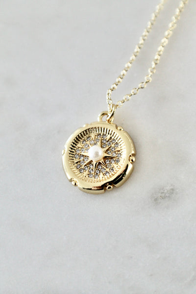 Compass pearl  necklace - Lily Lough 