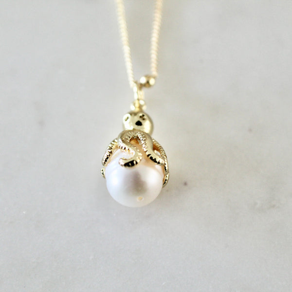 Octopus pearl necklace - Lily Lough 