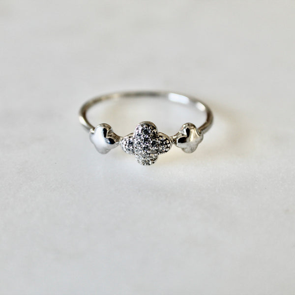 Shamrocks ring - Lily Lough 