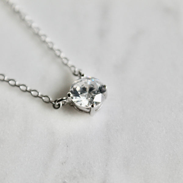 Cubic zirconia stone necklace