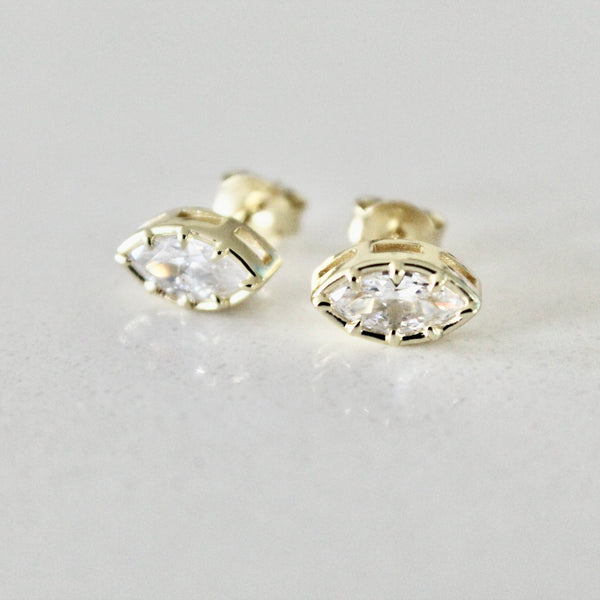 Perfect stud earrings