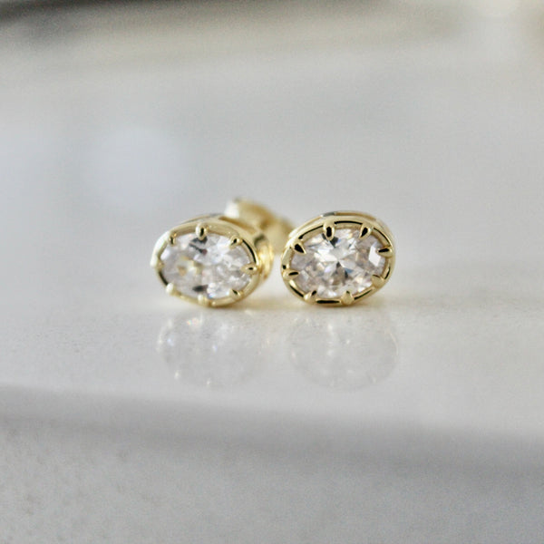 Perfect stud earrings
