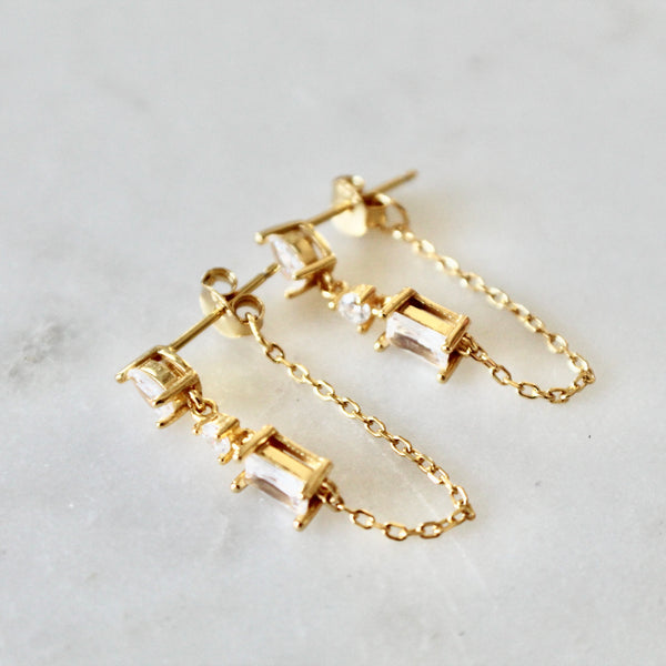 Chain stud earrings