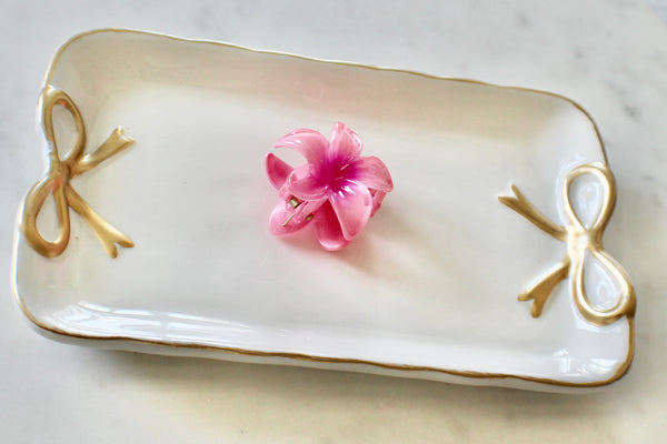 medium flower hair clips༄ - Lily Lough 