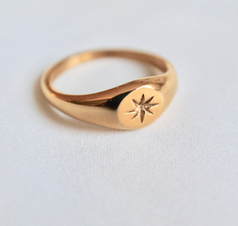 Star gold ring