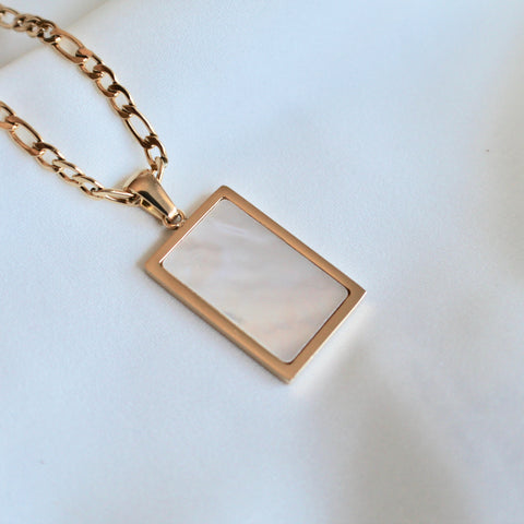 Mother of pearl pendant necklace