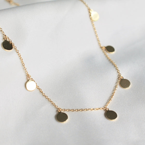 Gold discs choker necklace