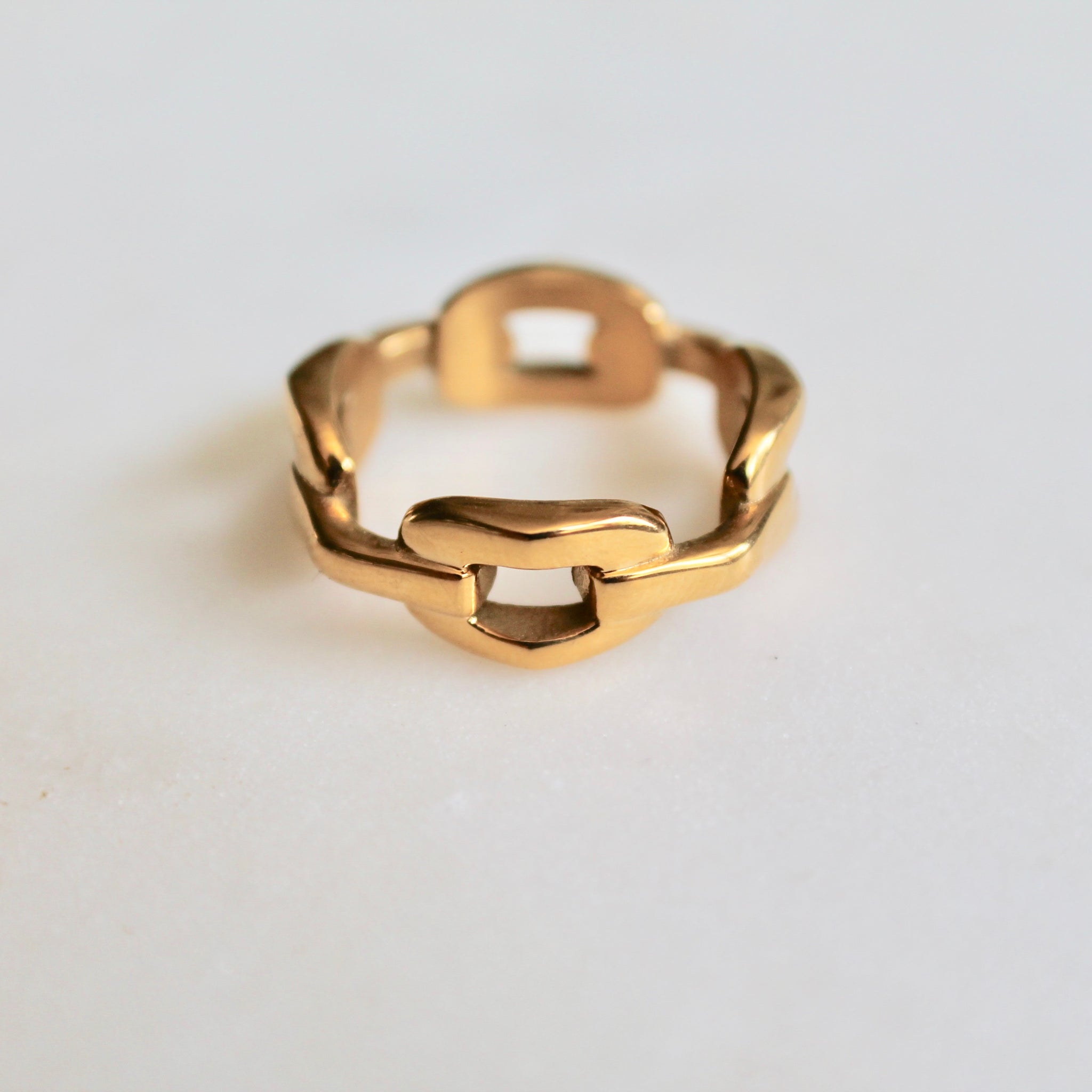 Gold link ring