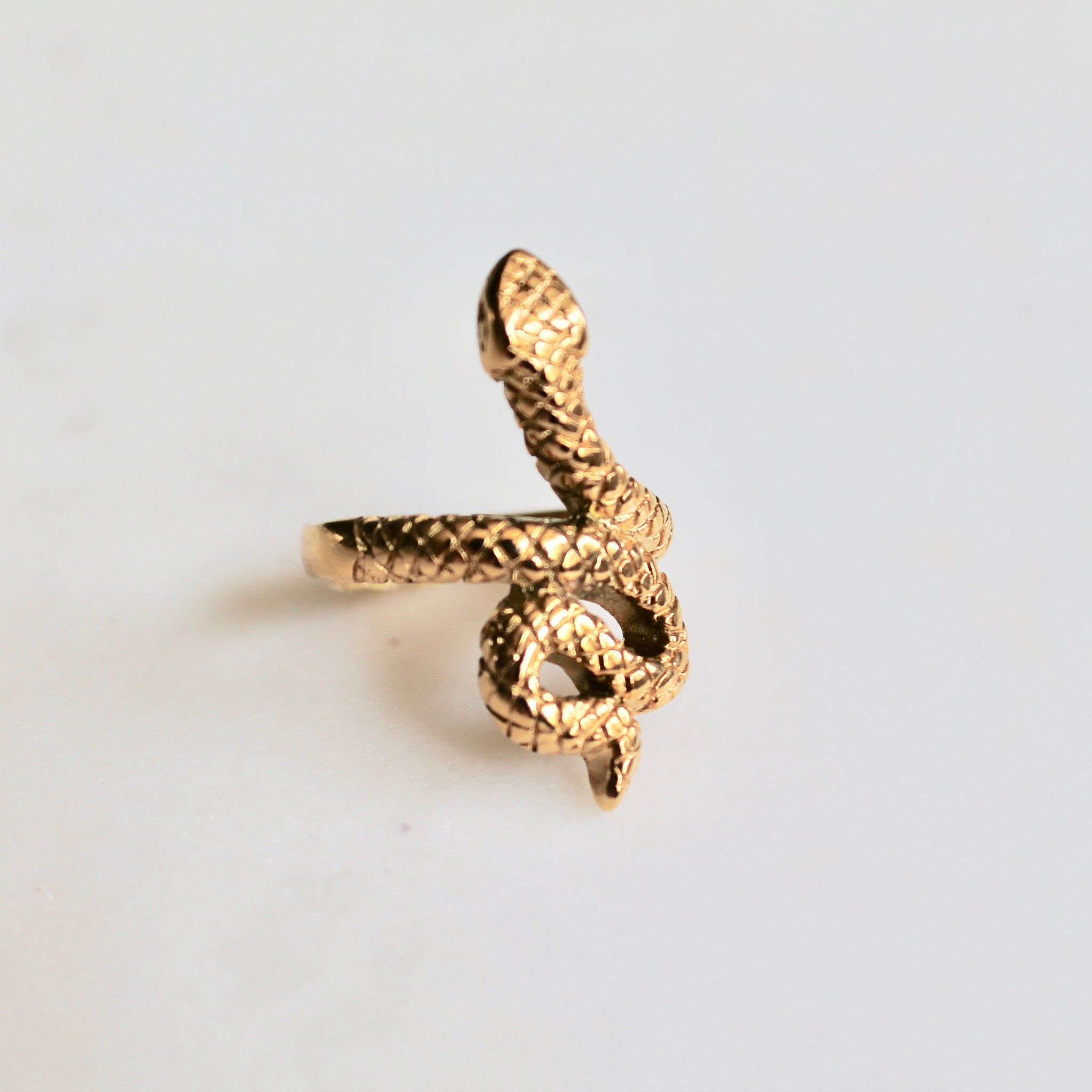 Serpent snake ring