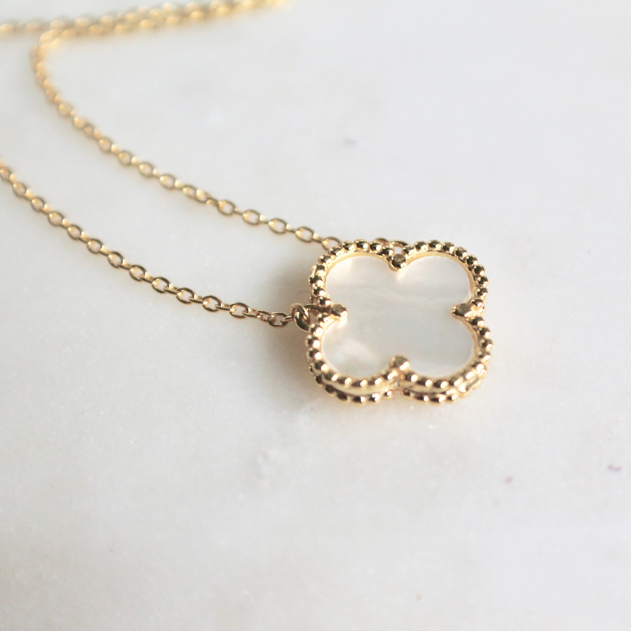 Clover necklace