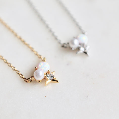 Pearl star dainty necklace