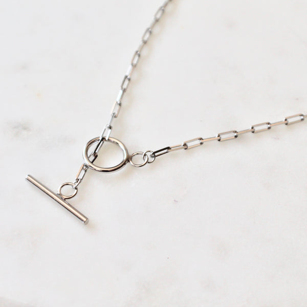 Short paper clip necklace - Lily Lough 