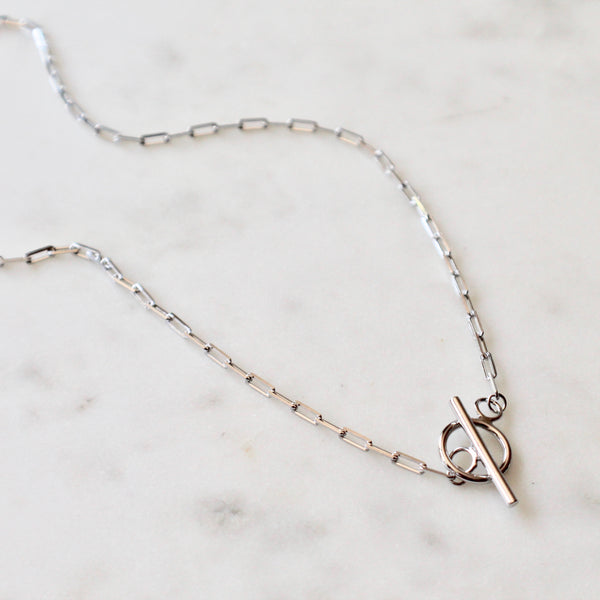 Short paper clip necklace - Lily Lough 